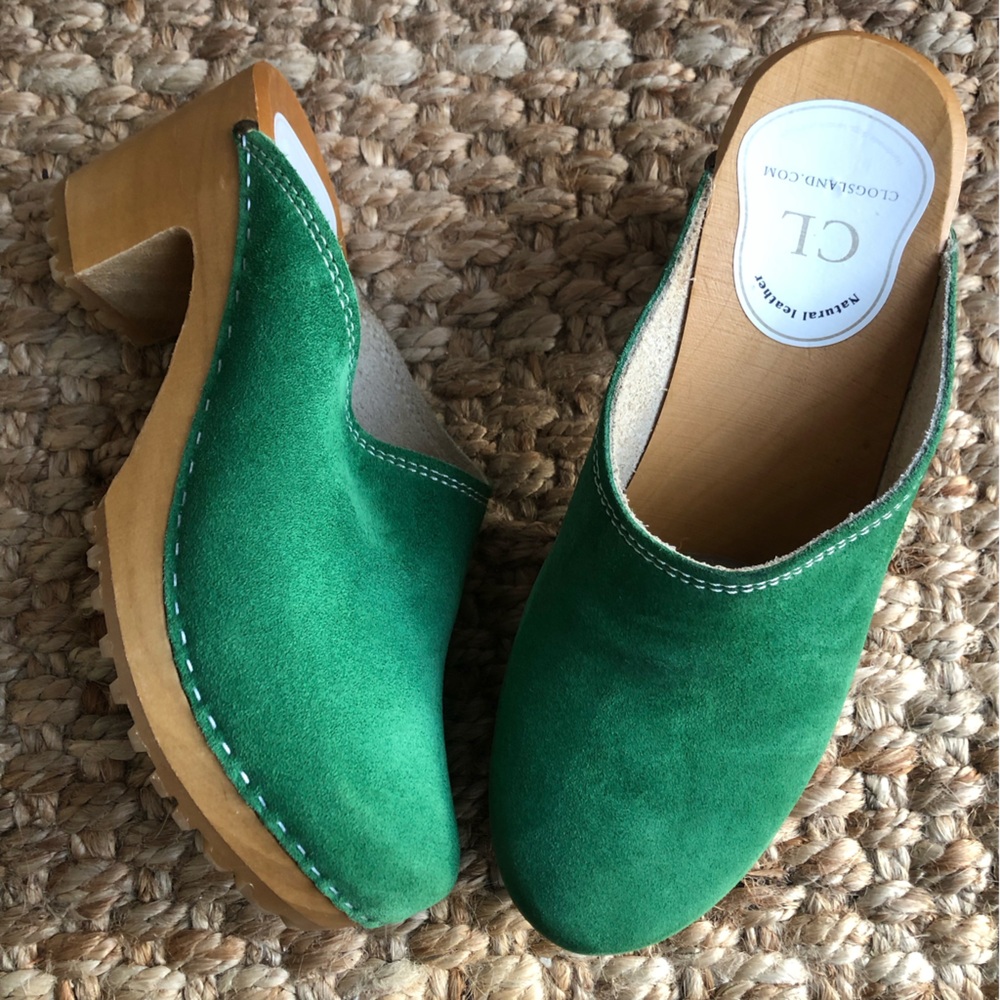 Clogsland Green Suede Classic Wooden Clog. Size 38 - Picture 5 of 12